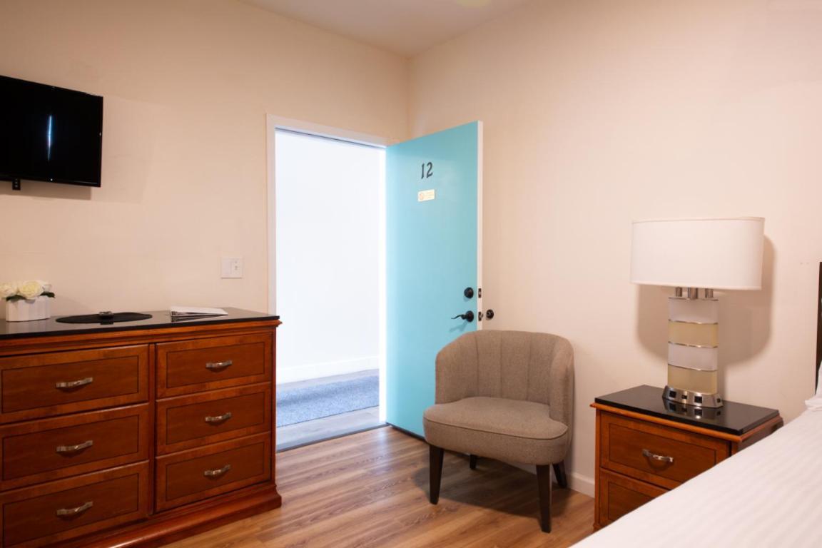 Anchor Pointe Gasthof 2*